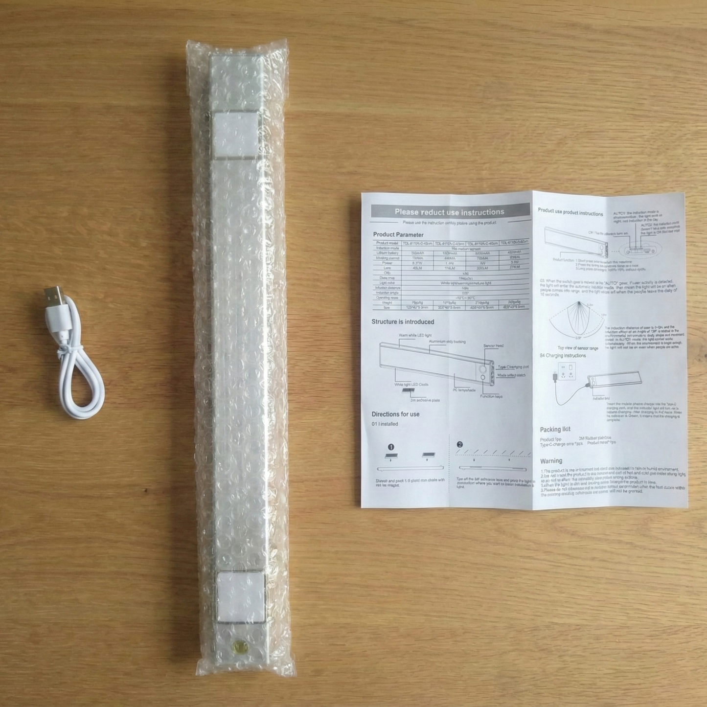 LED-lampa med Rörelsesensor - Uppladdningsbar, Monteras utan Borrning